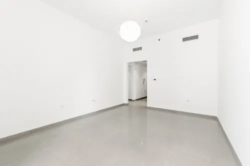 2 Bedrooms Apartment in Marina Wharf 1