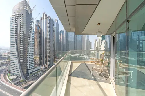 3 Bedrooms Apartment in Trident Bayside