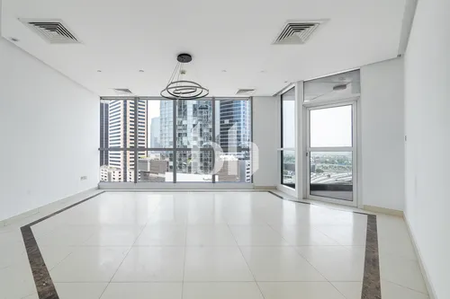 Available | Golf Course View | Maids