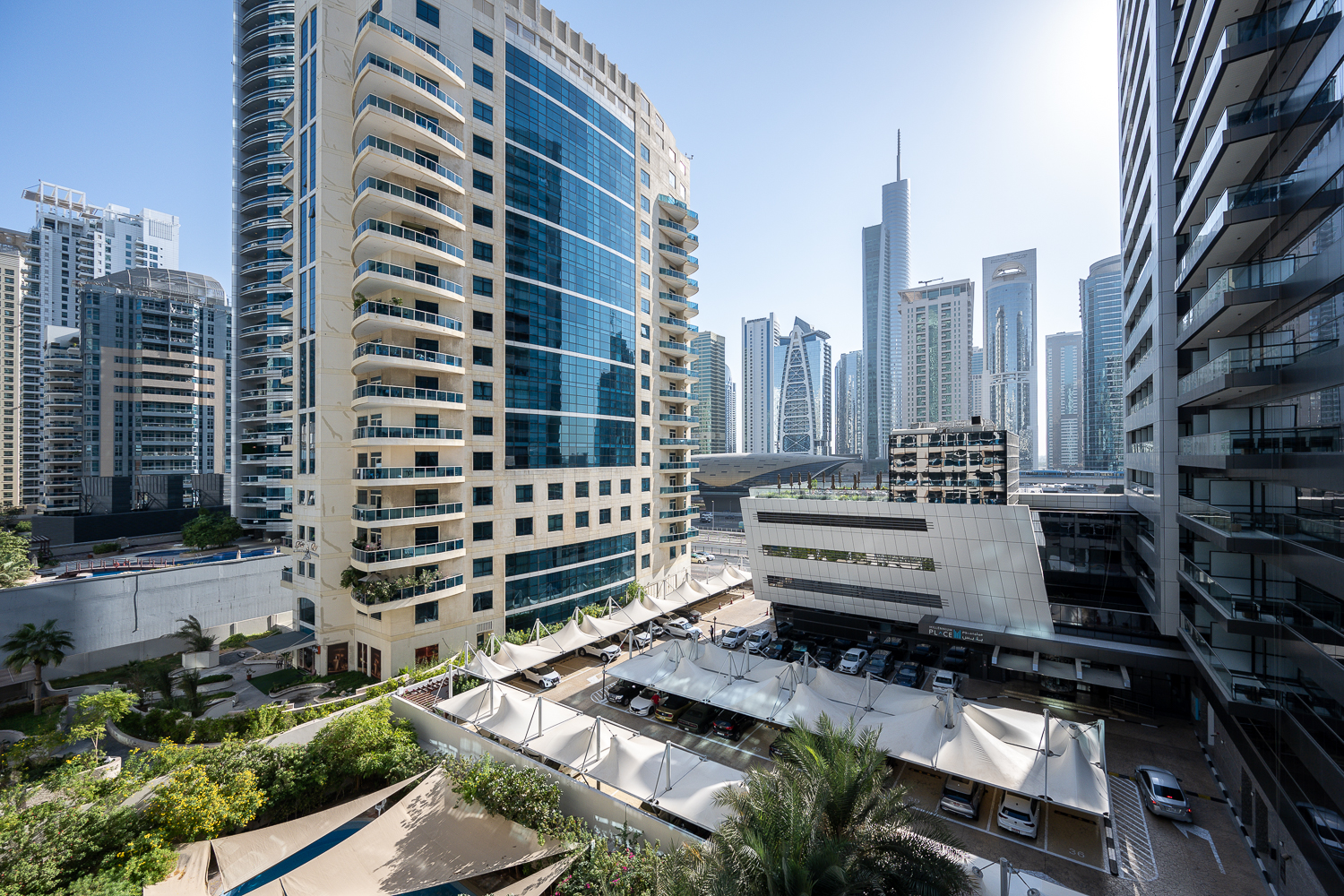 2 Bedrooms Apartment in Emerald Residence, Dubai Marina