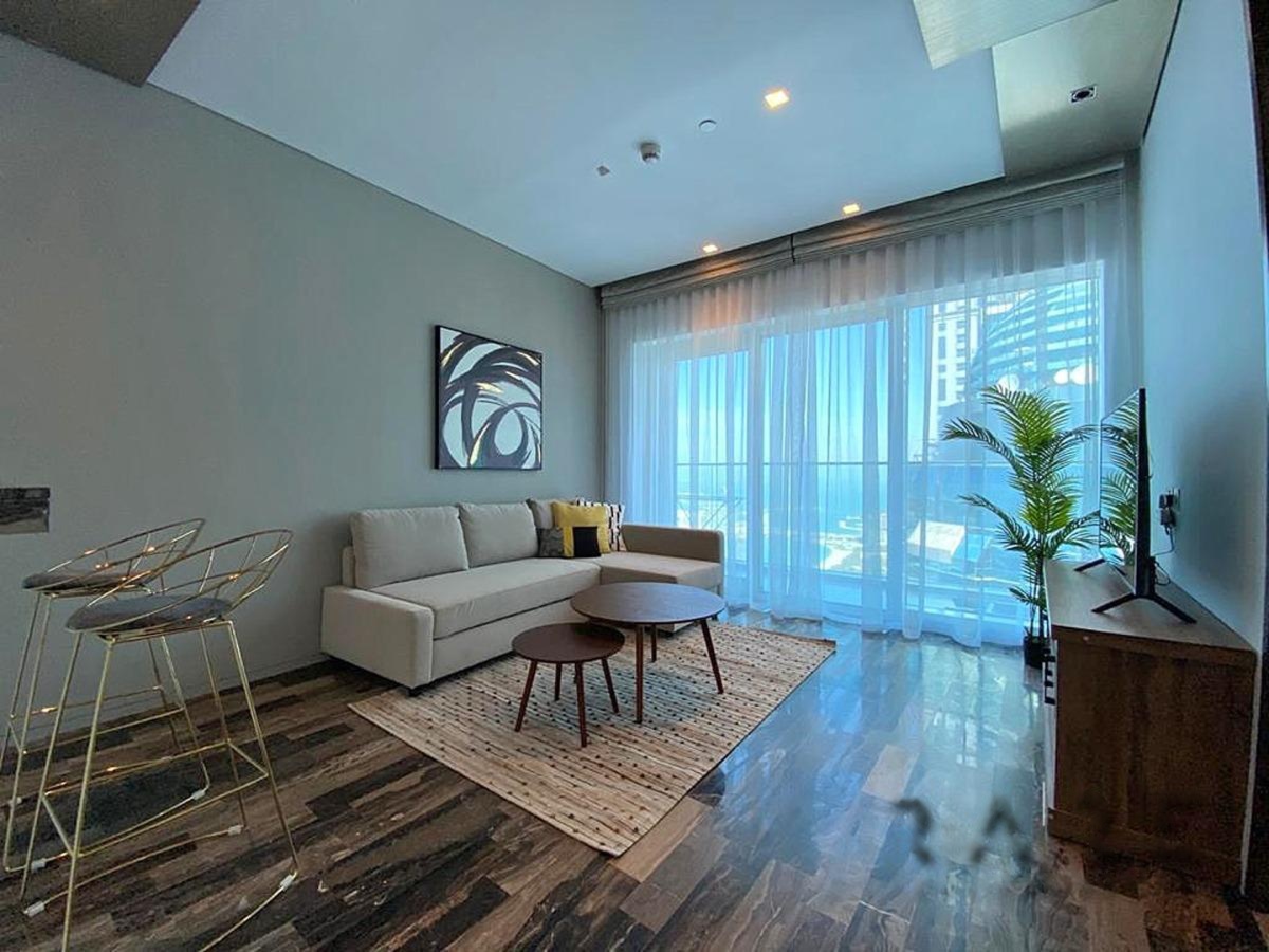 1 Bedroom Apartment in Damac Heights