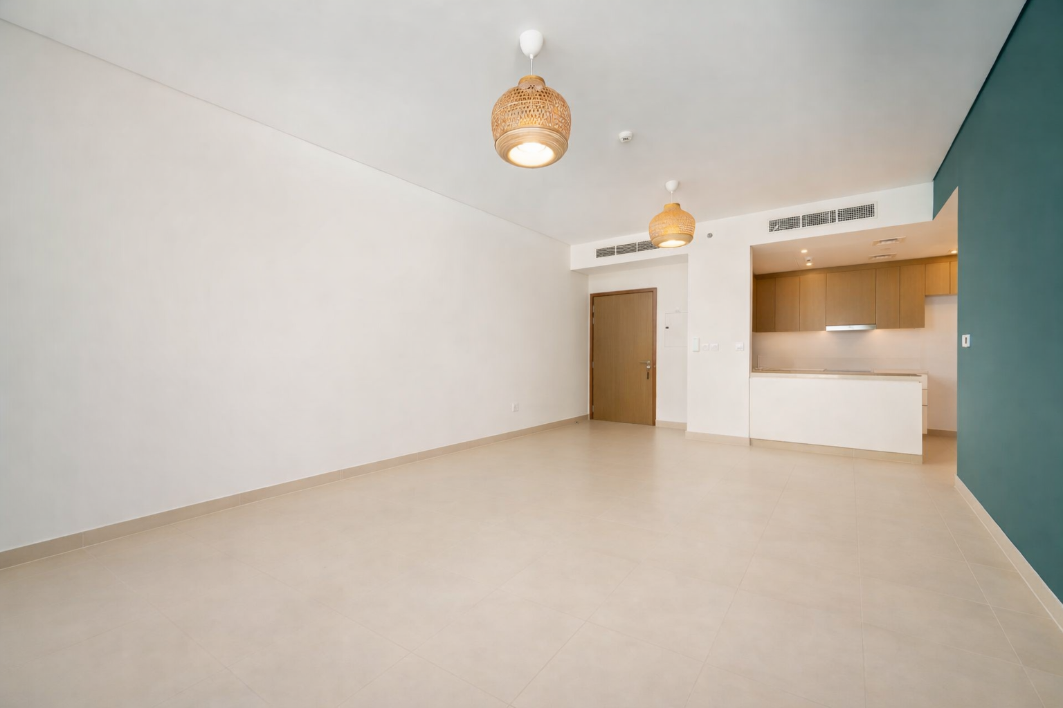 2 Bedrooms Apartment in 5242 Tower 1