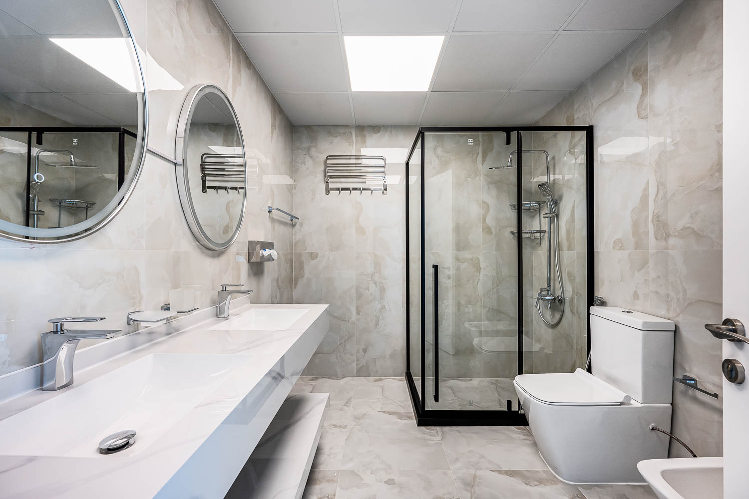 2 Bedrooms Apartment in DEC Tower 2