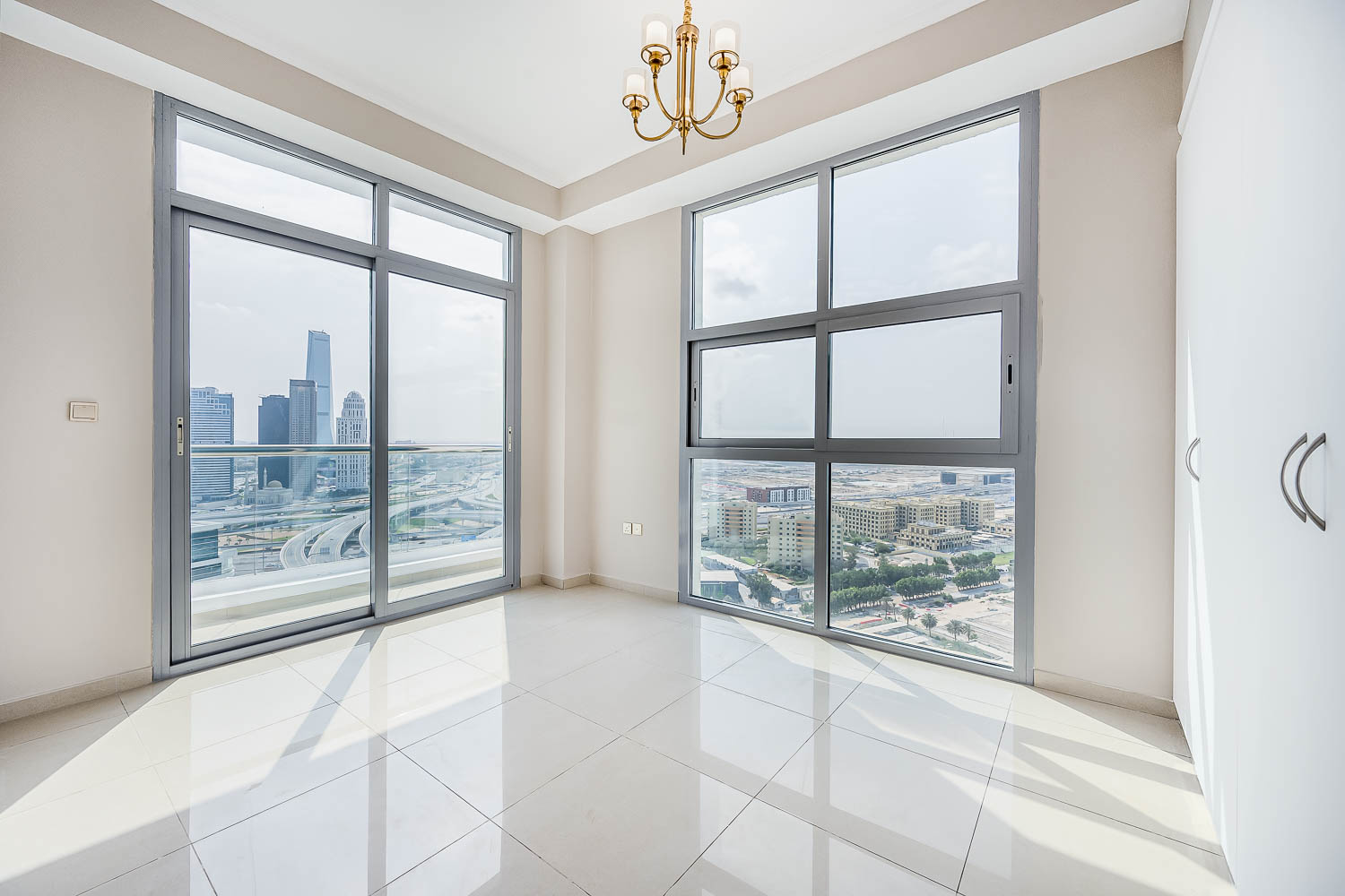 2 Bedrooms Apartment in DEC Tower 2