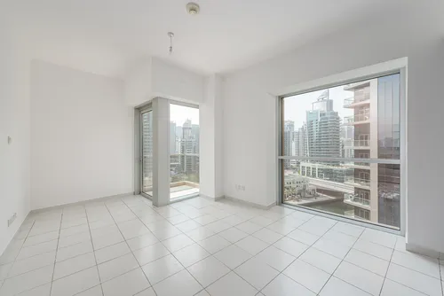 3 Bedrooms Apartment in Marina Tower