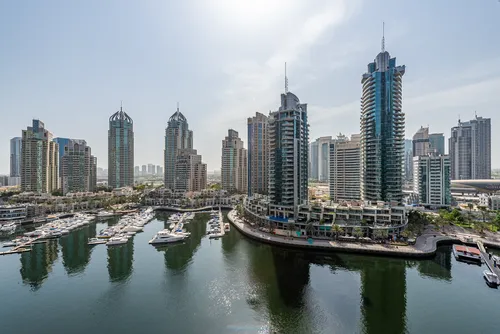 3 Bedrooms Apartment in Marina Tower