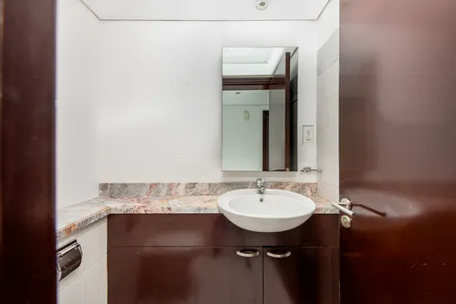 3 Bedrooms Apartment in Marina Tower