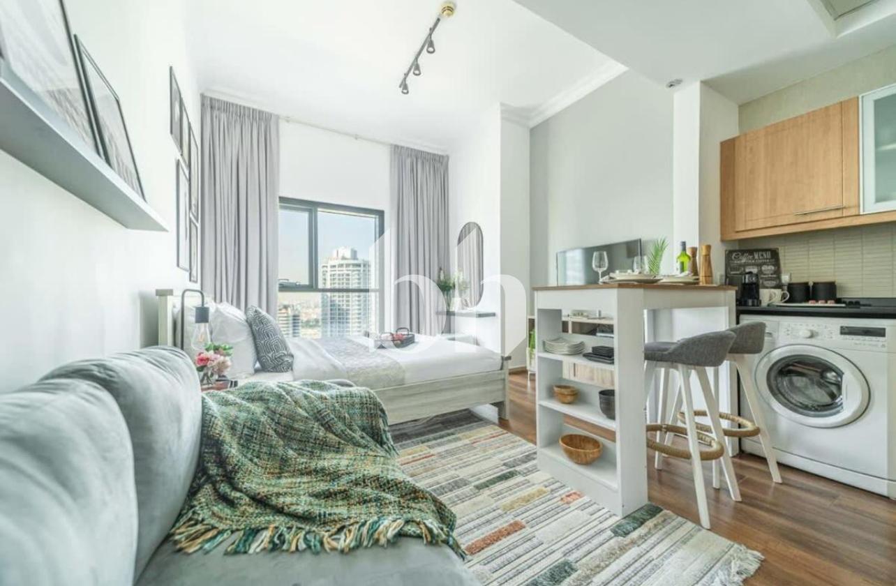 HIGH ROI 6.2% | High Floor | Furnished