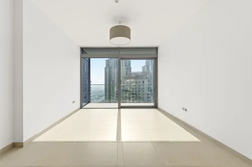 2 Bedrooms Apartment in Marina Gate 1