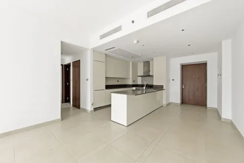 2 Bedrooms Apartment in Marina Gate 1