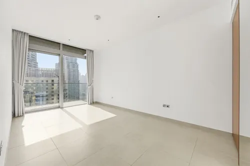 2 Bedrooms Apartment in Marina Gate 1