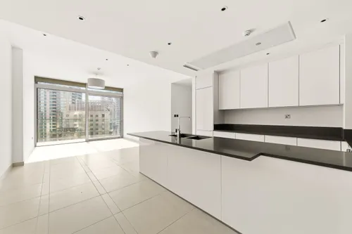 2 Bedrooms Apartment in Marina Gate 1