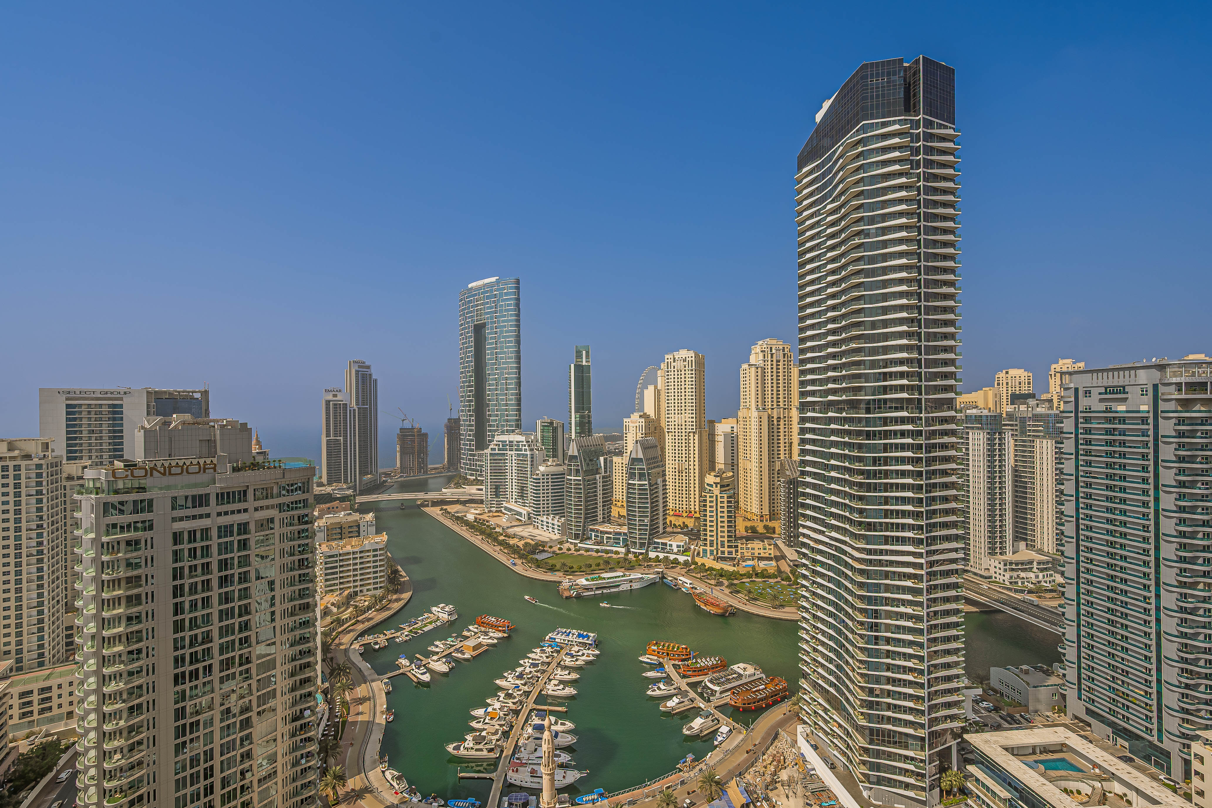 1 Bedroom Apartment in Escan Tower