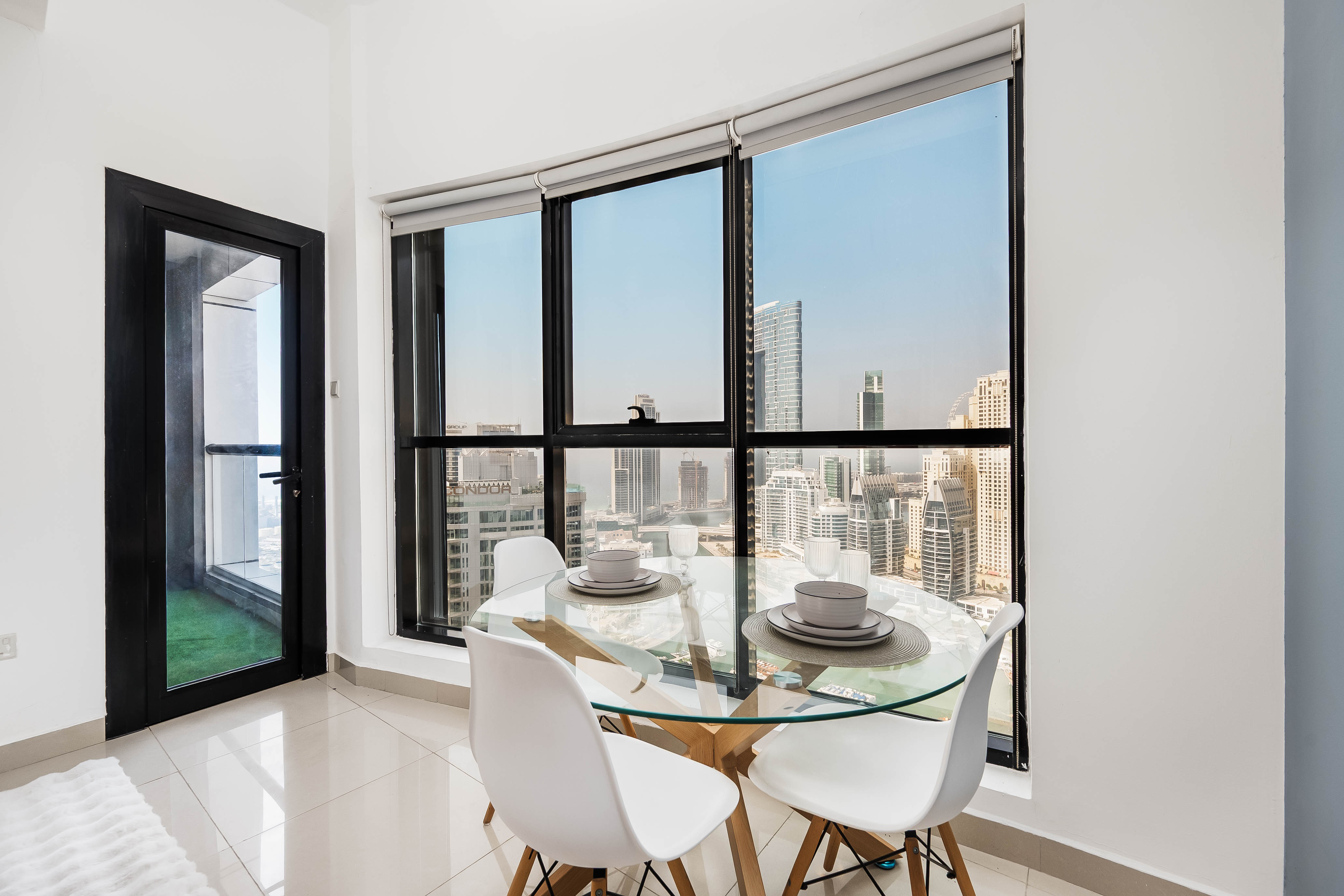 1 Bedroom Apartment in Escan Tower