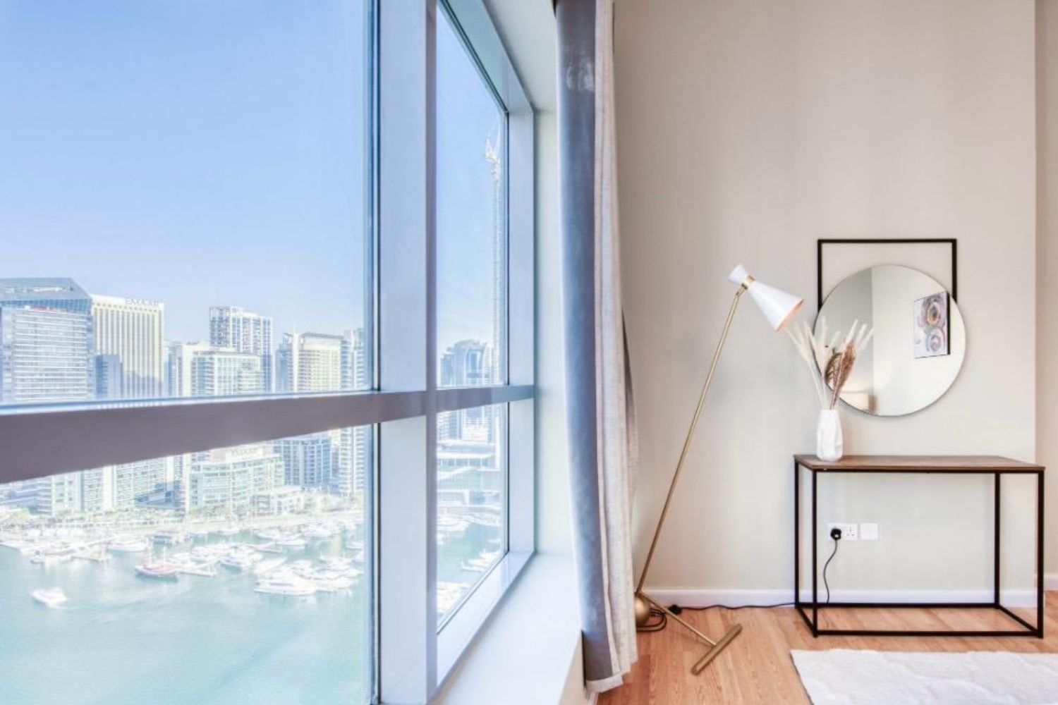 2 Bedrooms Apartment in The Point