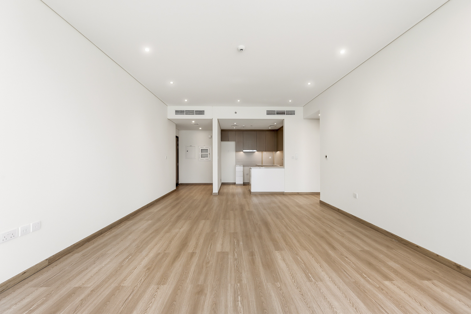 2 Bedrooms Apartment in 5242 Tower 2