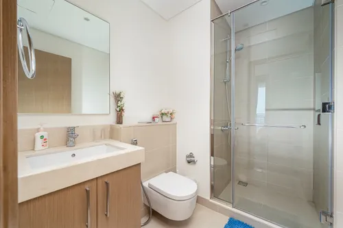 2 Bedrooms Apartment in 5242 Tower 2