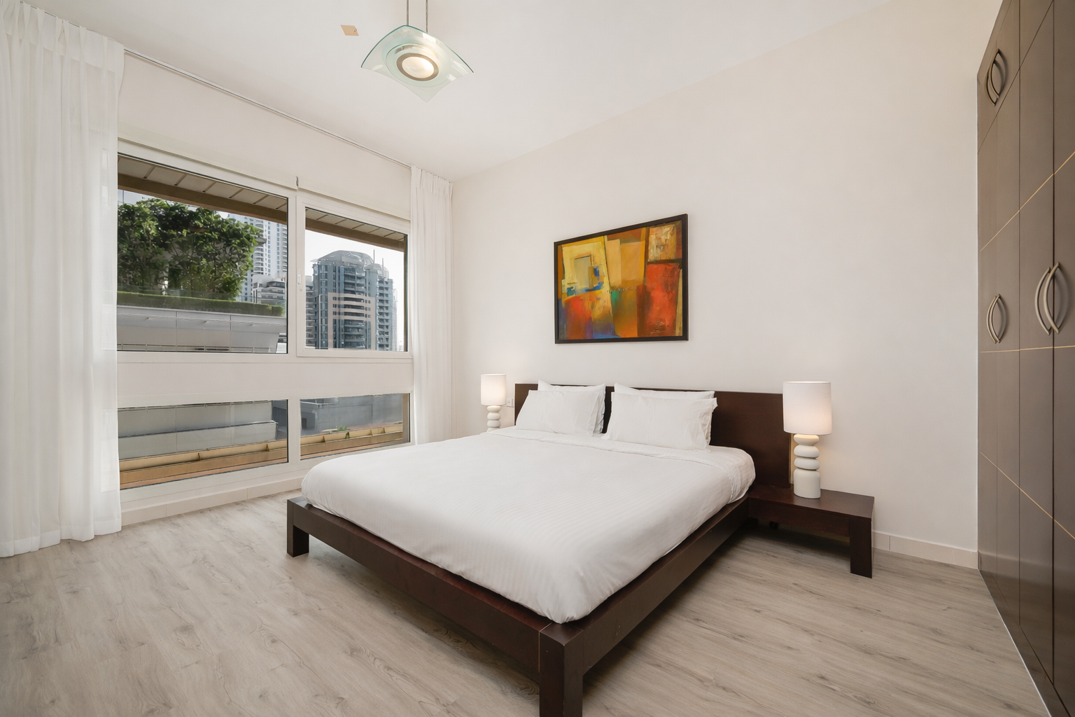 2 Bedrooms Apartment in Marina Sail