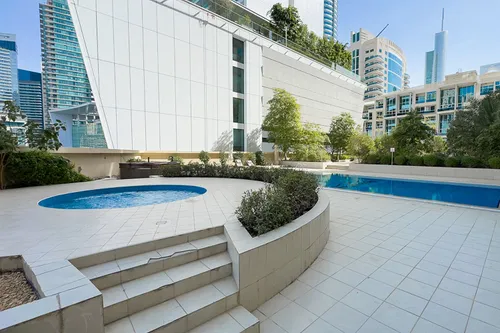 2 Bedrooms Apartment in Marina Sail