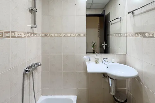 2 Bedrooms Apartment in Marina Sail