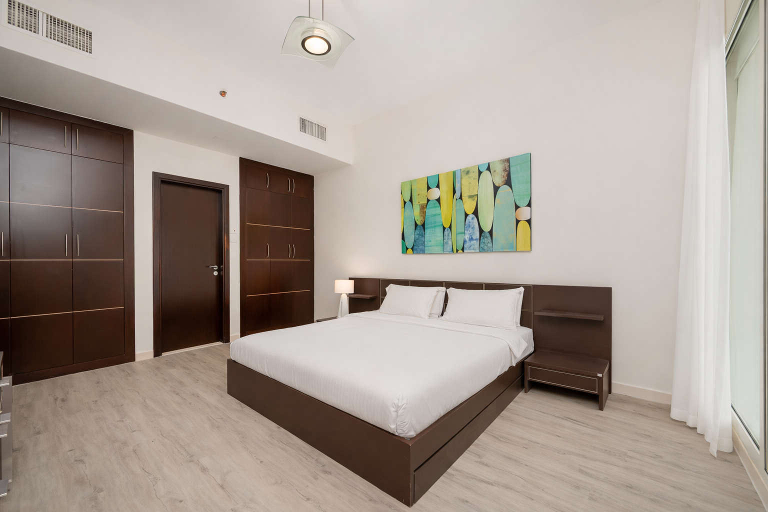 2 Bedrooms Apartment in Marina Sail