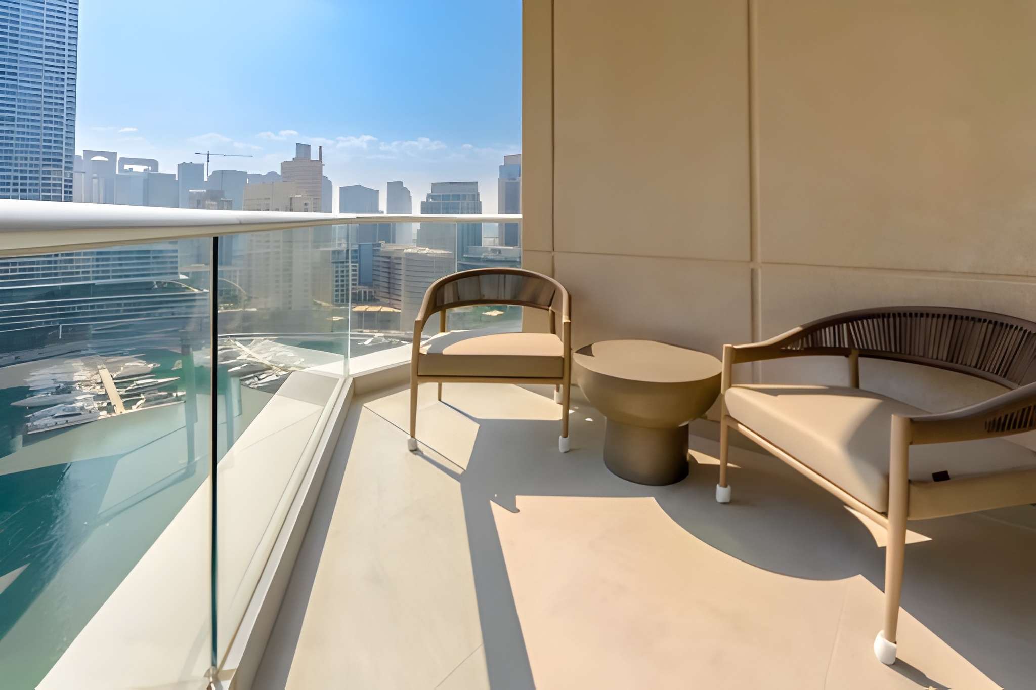 2 Bedrooms Apartment in Aurora Tower, Marina Promenade