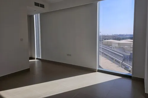 2 Bedrooms Apartment in 5242 Tower 1