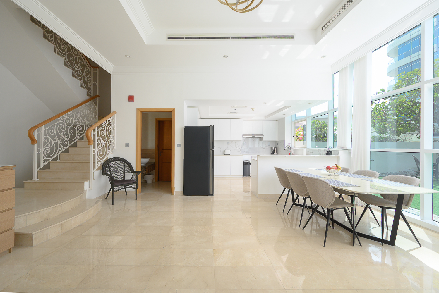 3 Bedrooms Apartment in Trident Waterfront