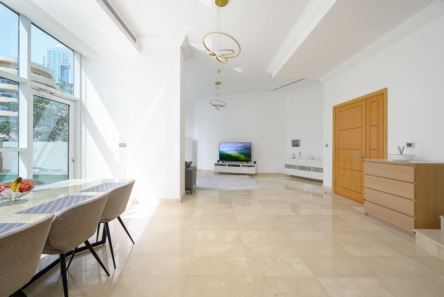 3 Bedrooms Apartment in Trident Waterfront