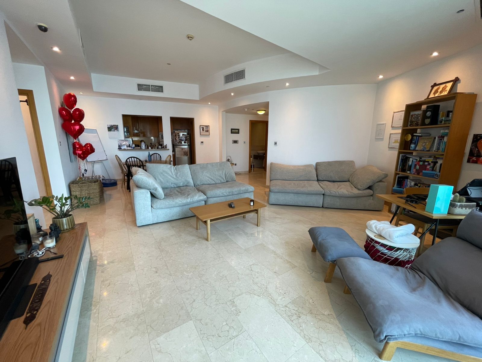 2 Bedrooms Apartment in Trident Grand Residence