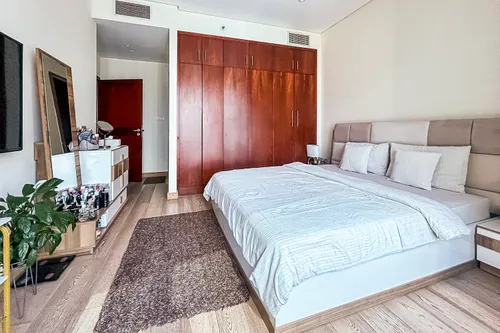 3 Bedrooms Apartment in Marina Heights