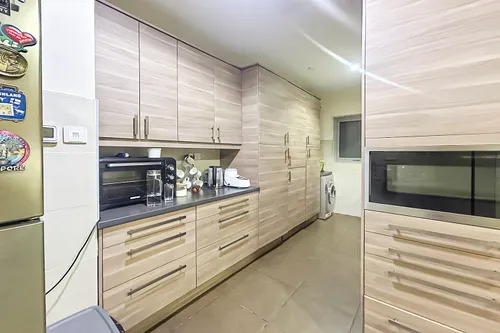 3 Bedrooms Apartment in Marina Heights