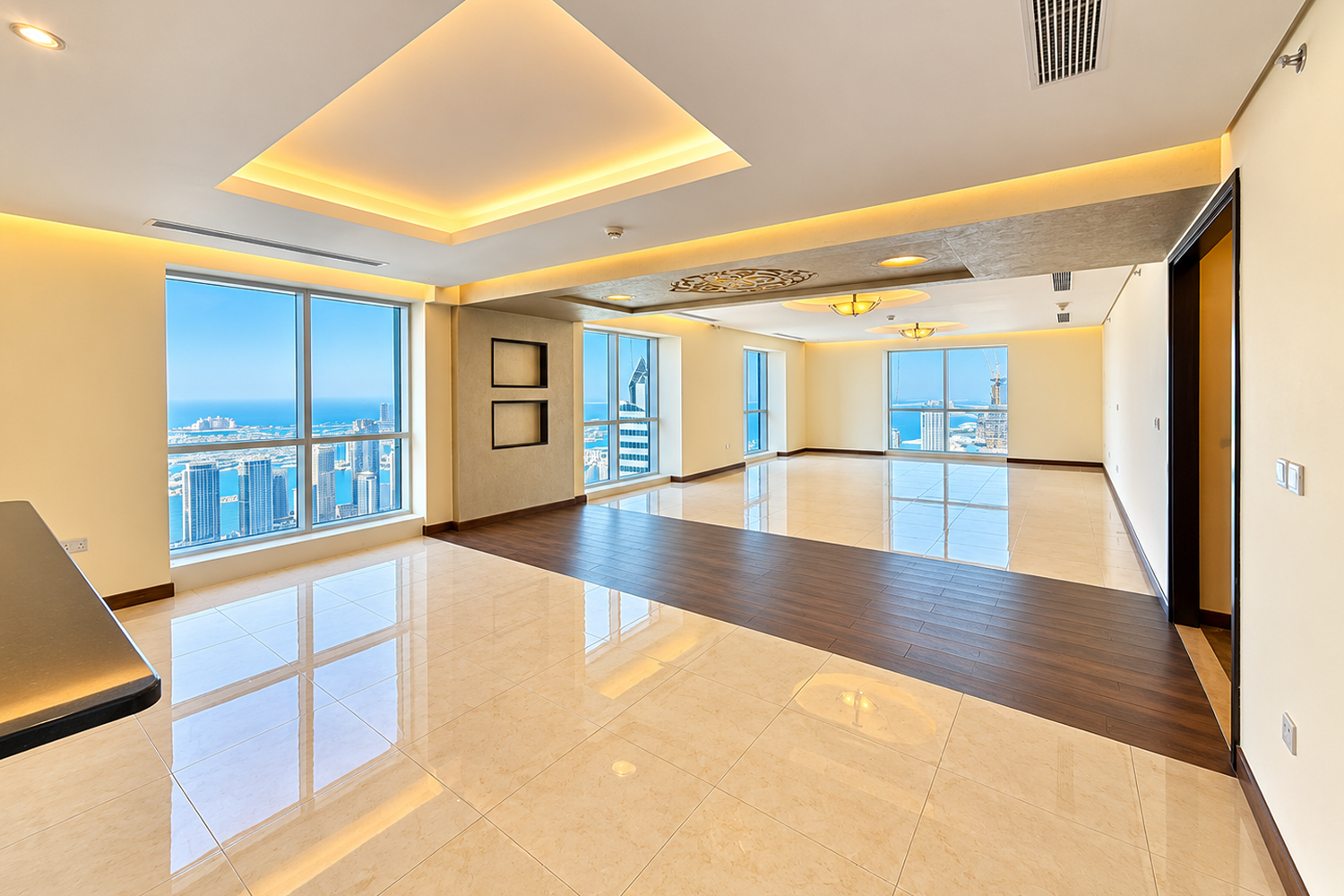 3 Bedroom Apartment in Marina 101