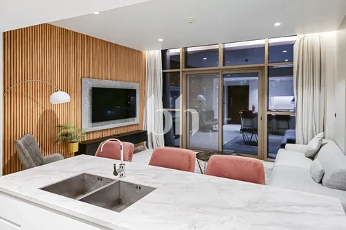 Marina View | Upgraded | Vacant Feb