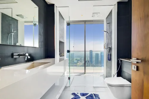 4 Bedrooms Penthouse in Marina Gate 1