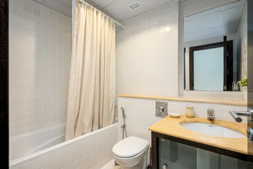 2 Bedrooms Apartment in Marina Quays West