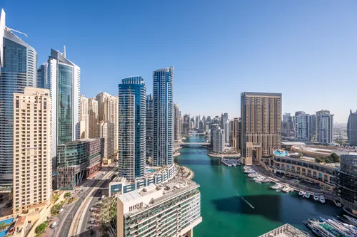 2 Bedrooms Apartment in Marina Quays West