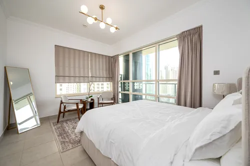 2 Bedrooms Apartment in Marina Quays West