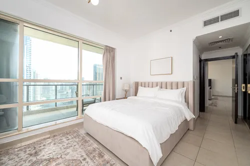 2 Bedrooms Apartment in Marina Quays West