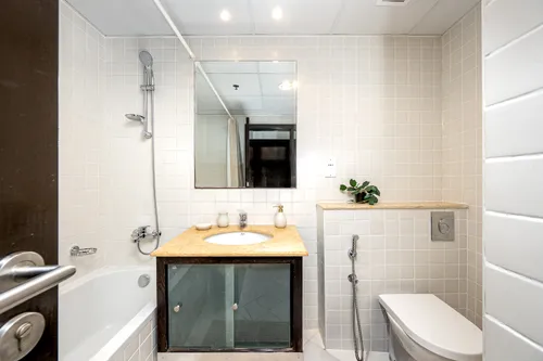 2 Bedrooms Apartment in Marina Quays West