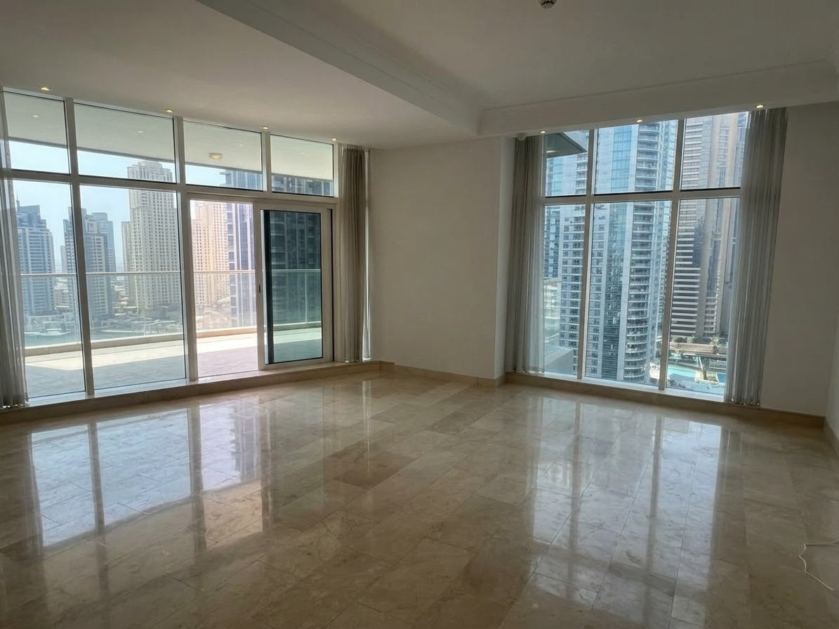 3 Bedroom Apartment in Marinascape Avant