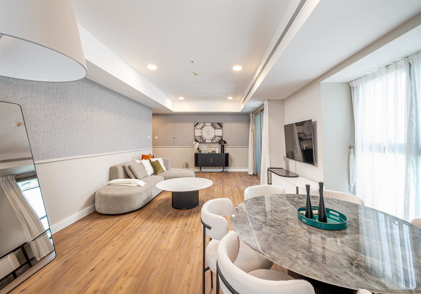 3 Bedrooms Apartment in Princess Tower