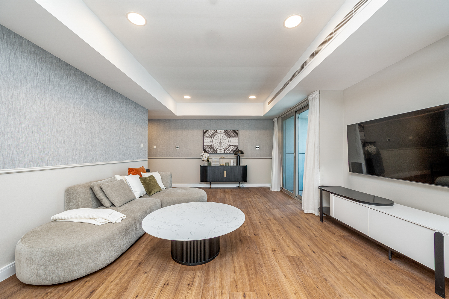 3 Bedrooms Apartment in Princess Tower