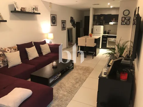 Marina View | Flexible Cheques | Vacant