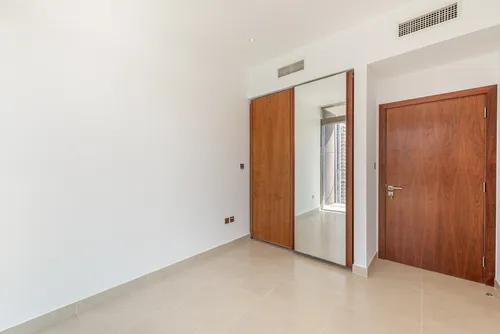 3 Bedrooms Apartment in Marina Gate 2