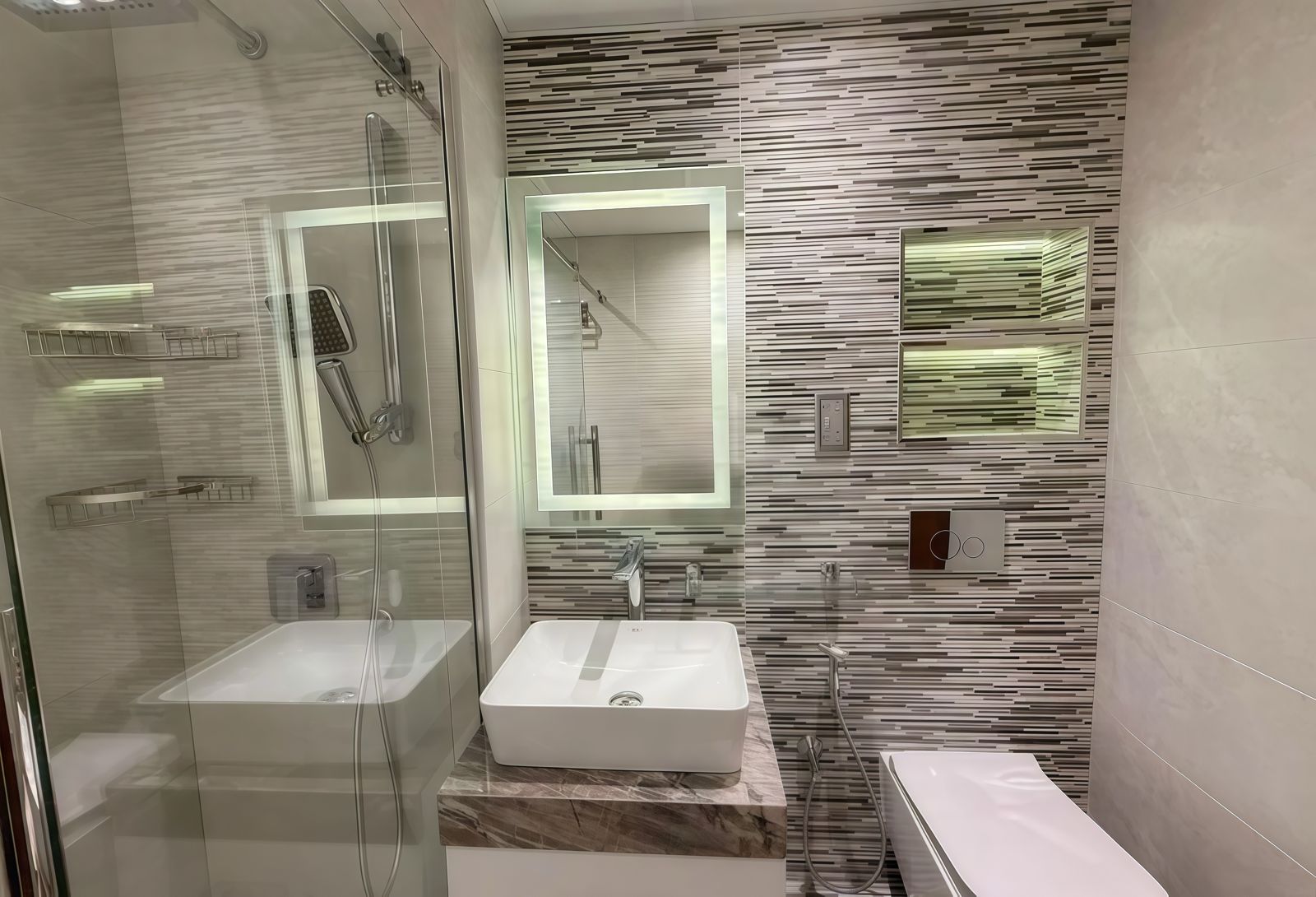 2 Bedrooms Apartment in Al Sahab 2