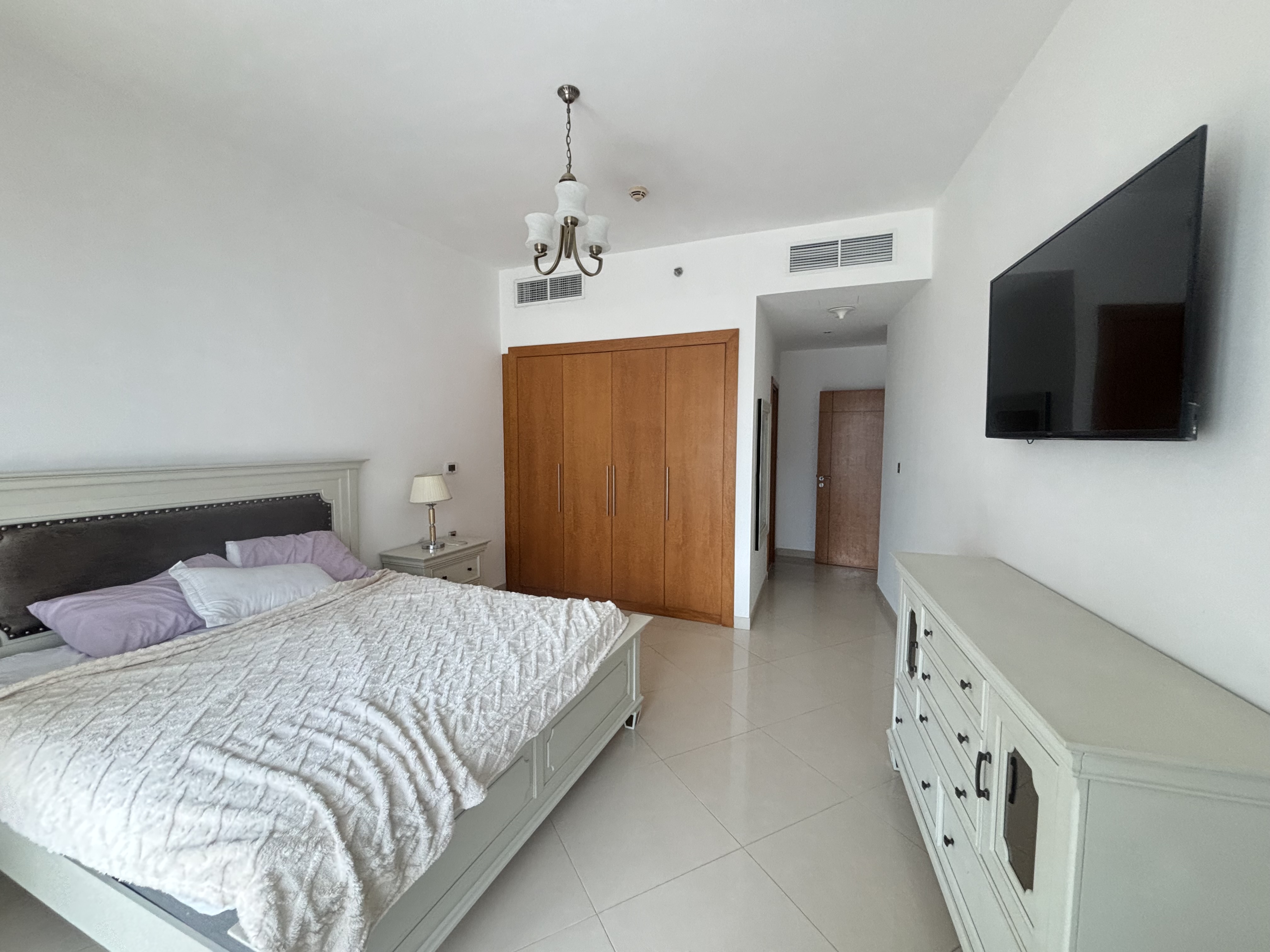 2 Bedrooms Apartment in Trident Grand Residence