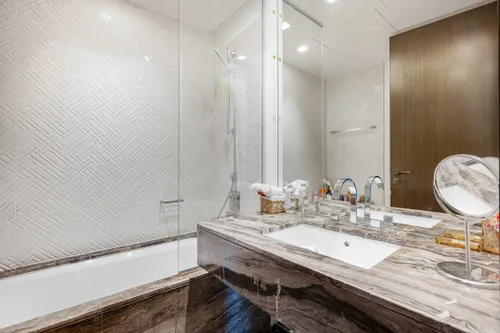 1 Bedroom Apartment in Damac Heights