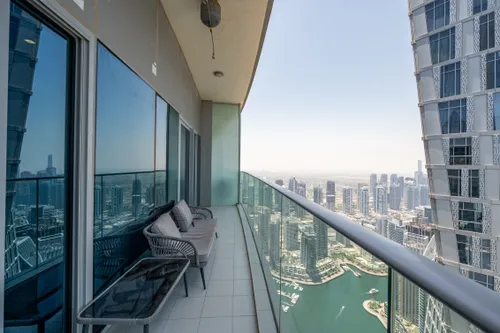 1 Bedroom Apartment in Damac Heights