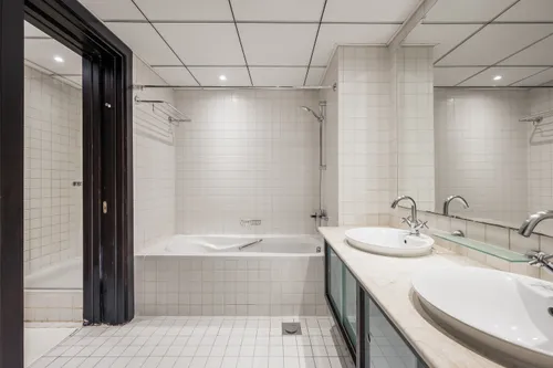 3 Bedrooms Apartment in Al Majara 1